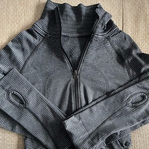 Size 2 Lululemon Black & Gray Striped Quarter-Zip